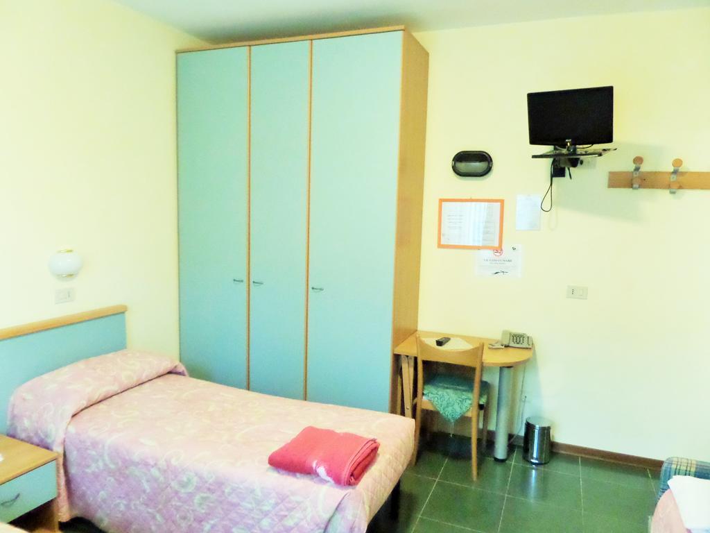 Hotel Lucerna Arma di Taggia Εξωτερικό φωτογραφία